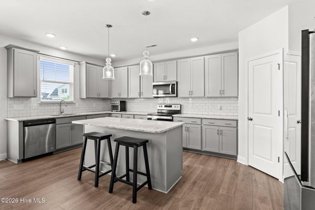 7841 Waterwillow Drive, Leland, NC 28451