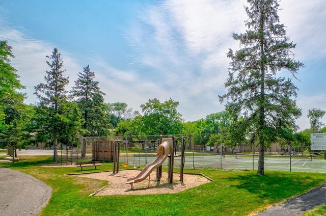 191 Windsor Lane, New Brighton, MN 55112