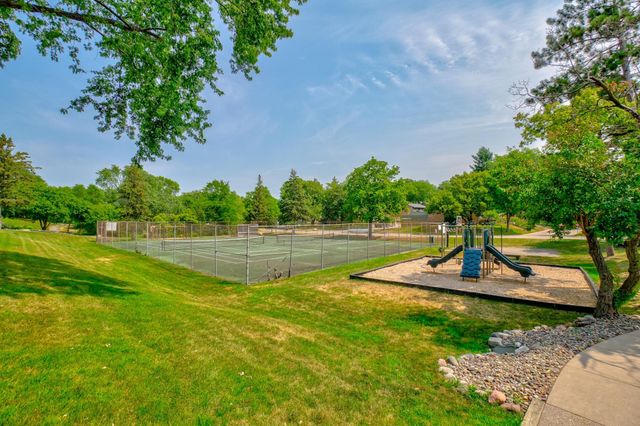 191 Windsor Lane, New Brighton, MN 55112