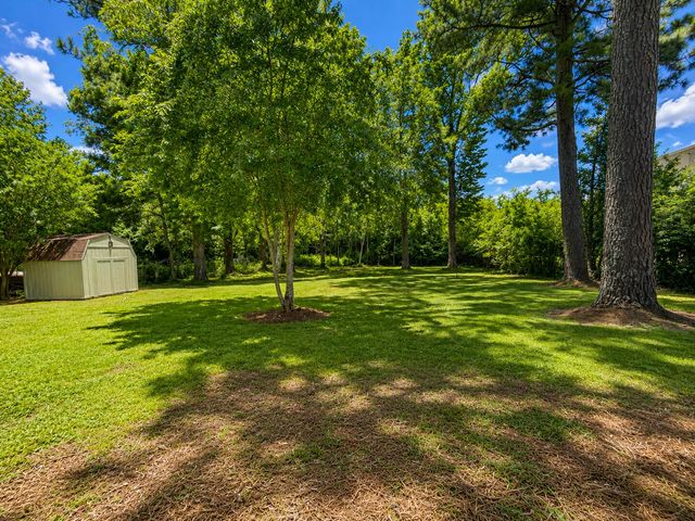 810 Mission Ridge Road, Rossville, GA 30741
