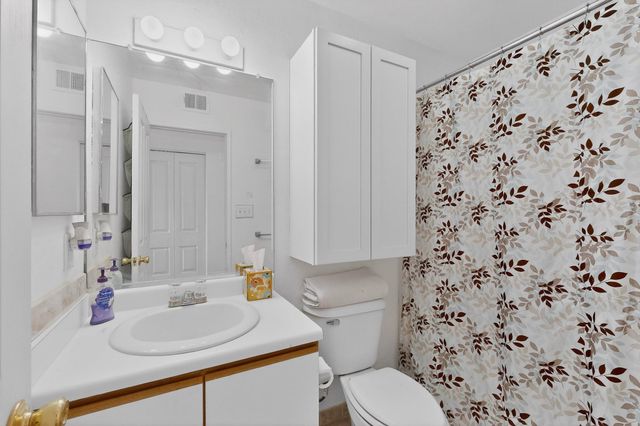 6328 Milagro Estrella, Santa Fe, NM 87507