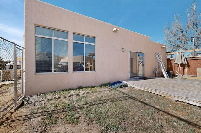 6328 Milagro Estrella, Santa Fe, NM 87507