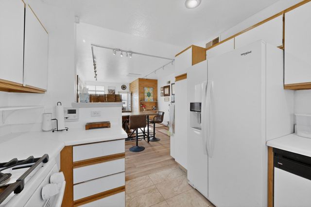 6328 Milagro Estrella, Santa Fe, NM 87507