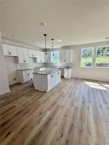 352 Jada Lane, Villa Rica, GA 30180