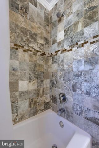 22 CAMELLIA CT, Lititz, PA 17543