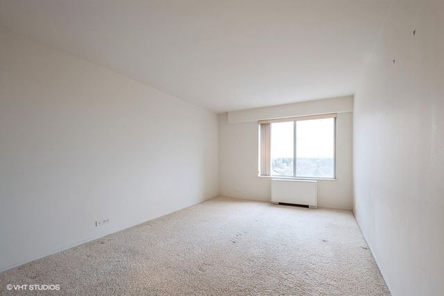 7033 N Kedzie Avenue 1707, Chicago, IL 60645