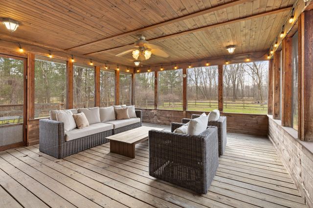 4134 Harlem Road, Galena, OH 43021