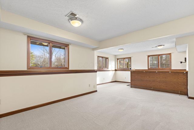 4134 Harlem Road, Galena, OH 43021