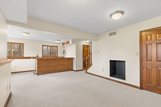 4134 Harlem Road, Galena, OH 43021