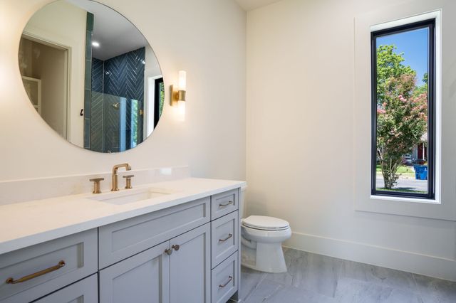 5836 Kenwood Avenue, Dallas, TX 75206