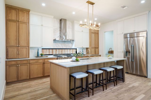 5836 Kenwood Avenue, Dallas, TX 75206