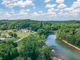1254 Hooten Town Road, Crane, MO 65633