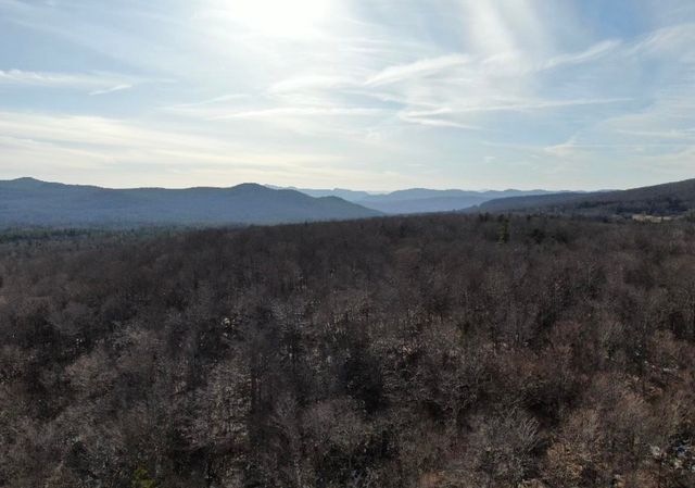 9 Cortina Country Rd # 9, Mendon, VT 05701