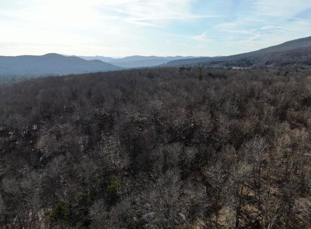 9 Cortina Country Rd # 9, Mendon, VT 05701