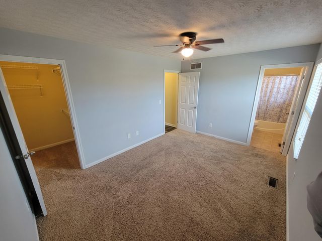 26 Nicholson Avenue, Walton, KY 41094