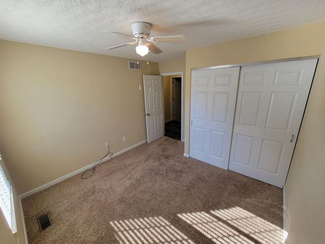 26 Nicholson Avenue, Walton, KY 41094