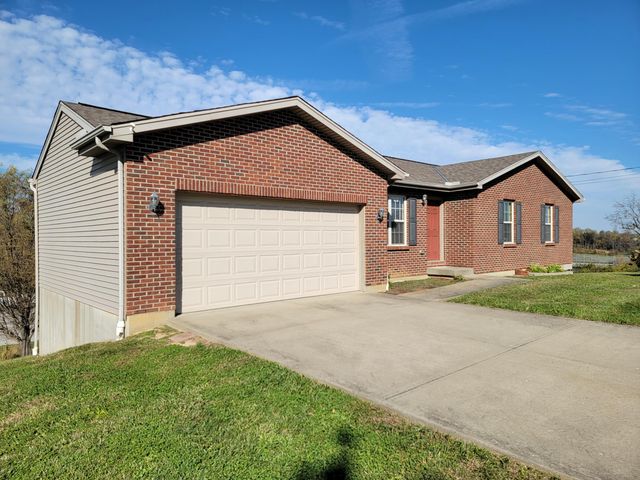 26 Nicholson Avenue, Walton, KY 41094