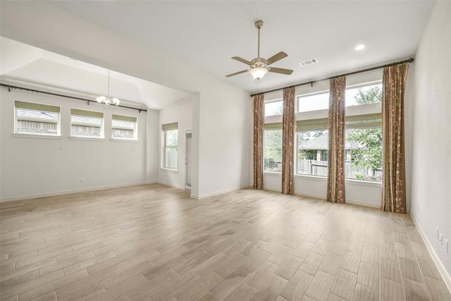 139 Trillium Park Loop, Conroe, TX 77304