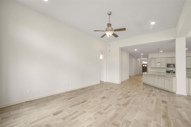 139 Trillium Park Loop, Conroe, TX 77304