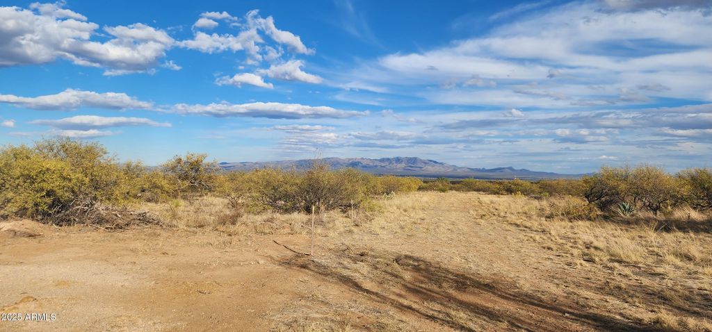 Image 3 of property listing at TBD Stickler -- A, Hereford, AZ 85615