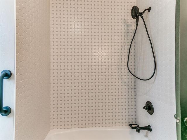 5470 E Rock Creek Road, Norman, OK 73026