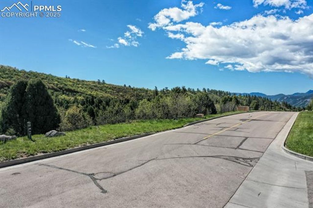 3455 Black Canyon Road, Colorado Springs, CO 80904 — photo 3