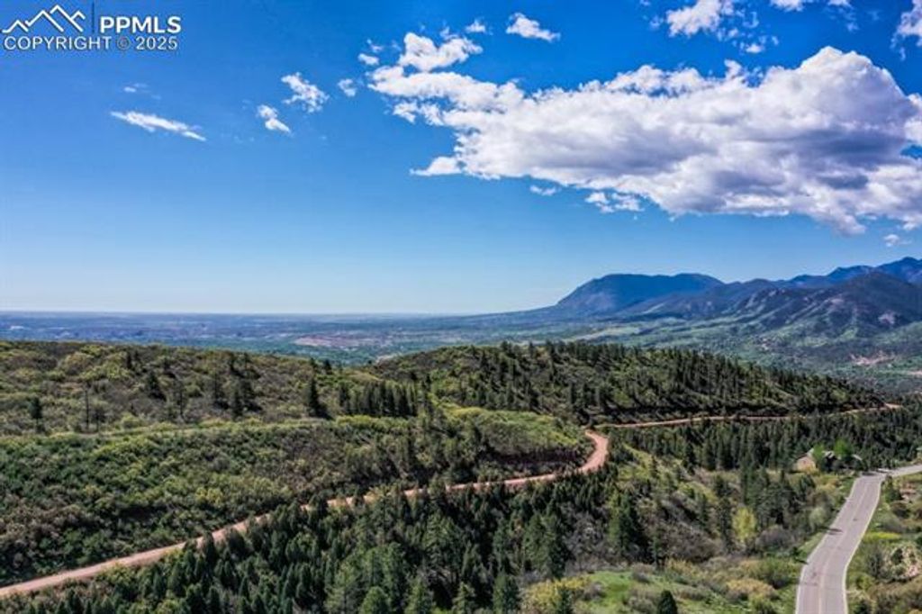 3455 Black Canyon Road, Colorado Springs, CO 80904 — photo 4