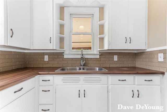 18890 W Howard City-Edmore, Howard City, MI 49329