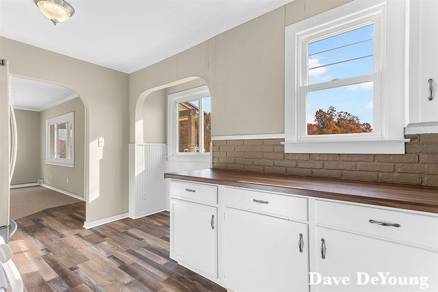 18890 W Howard City-Edmore, Howard City, MI 49329