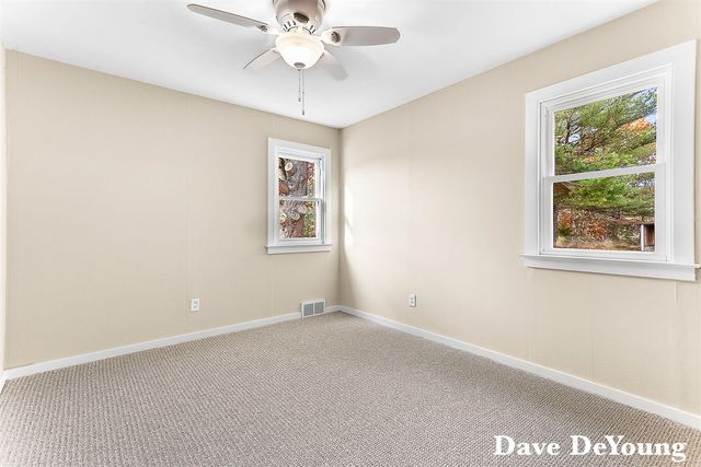 18890 W Howard City-Edmore, Howard City, MI 49329