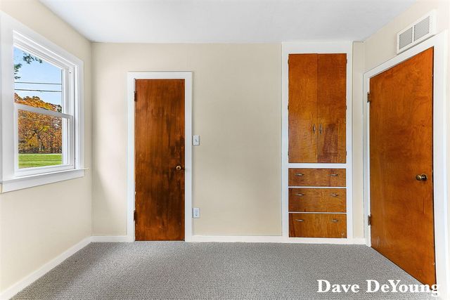 18890 W Howard City-Edmore, Howard City, MI 49329