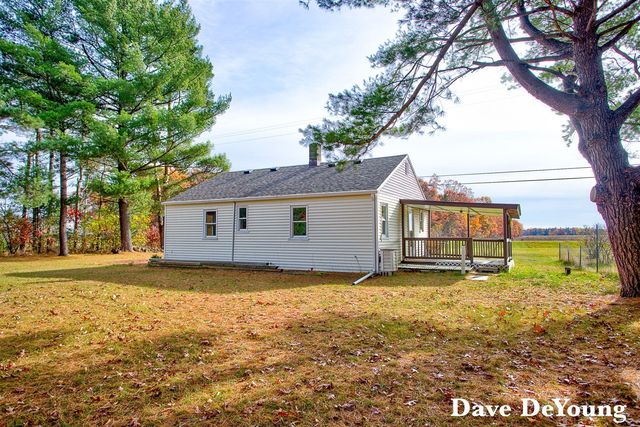 18890 W Howard City-Edmore, Howard City, MI 49329