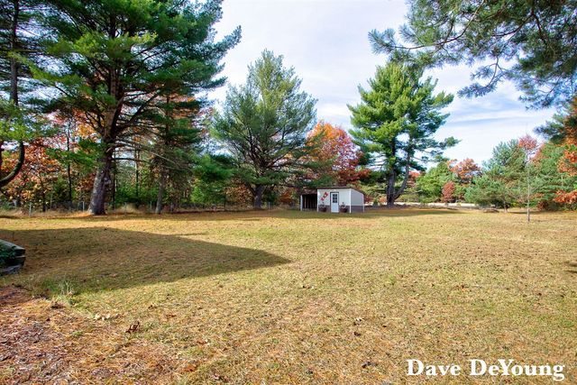 18890 W Howard City-Edmore, Howard City, MI 49329