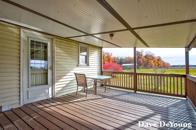 18890 W Howard City-Edmore, Howard City, MI 49329