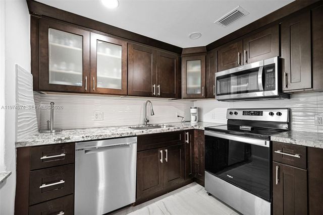 1021 NE 82nd Ter, Miami, FL 33138