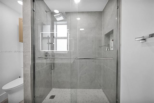 1021 NE 82nd Ter, Miami, FL 33138