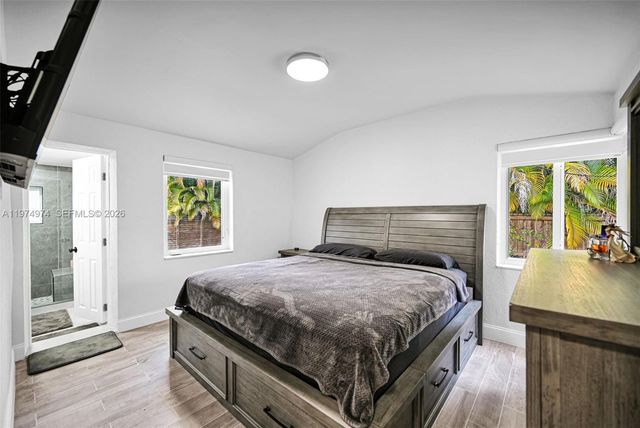 1021 NE 82nd Ter, Miami, FL 33138