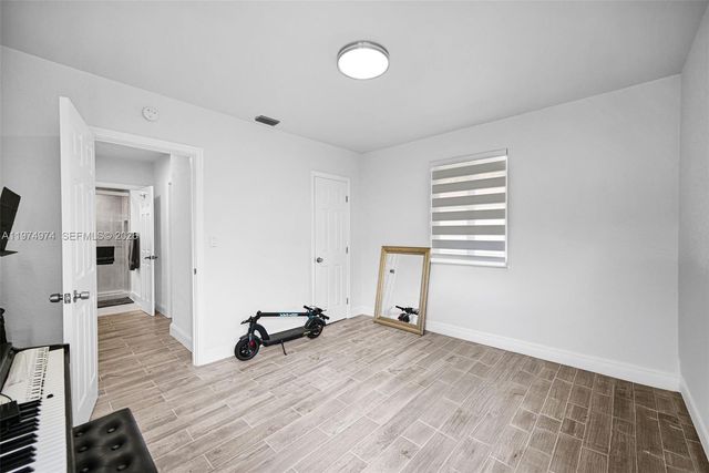 1021 NE 82nd Ter, Miami, FL 33138