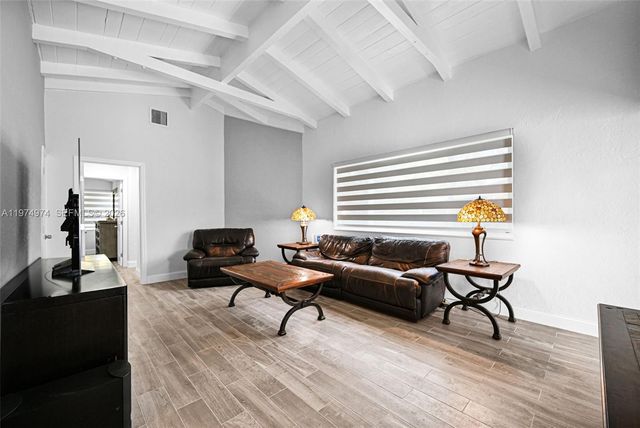 1021 NE 82nd Ter, Miami, FL 33138