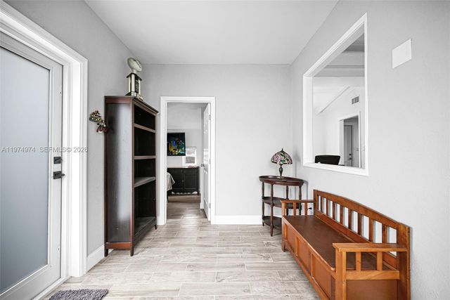 1021 NE 82nd Ter, Miami, FL 33138