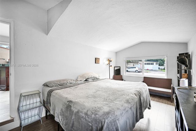 1021 NE 82nd Ter, Miami, FL 33138