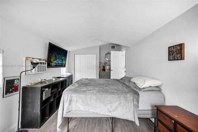 1021 NE 82nd Ter, Miami, FL 33138