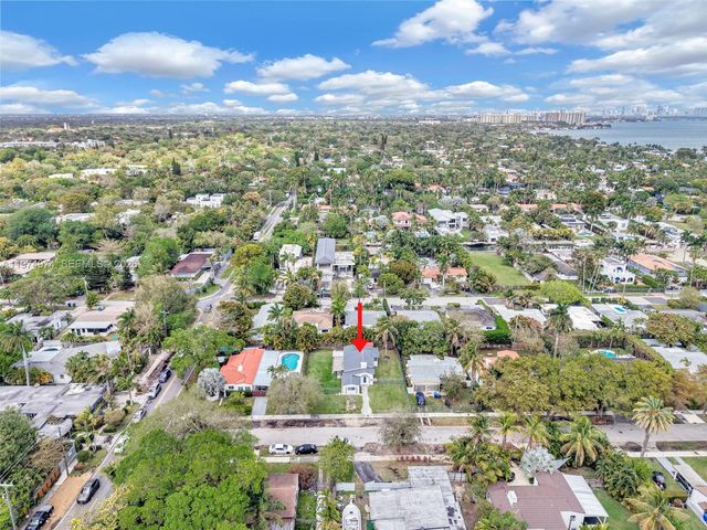 1021 NE 82nd Ter, Miami, FL 33138