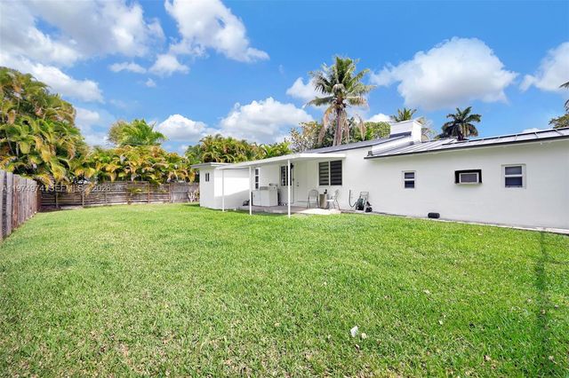 1021 NE 82nd Ter, Miami, FL 33138