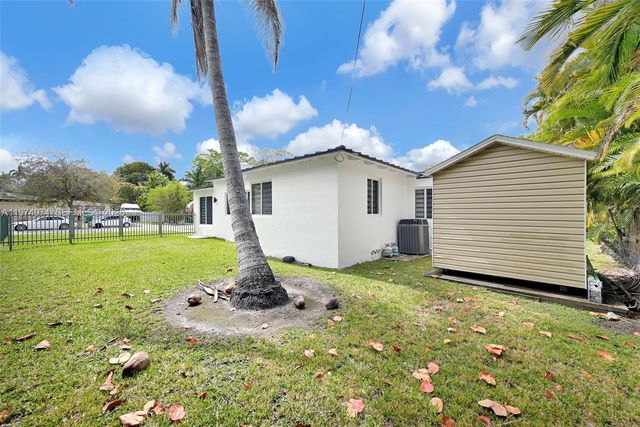 1021 NE 82nd Ter, Miami, FL 33138