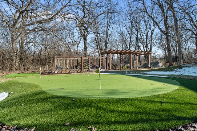 431 Maplewood Drive, Barrington, IL 60010