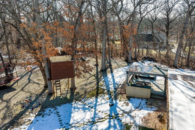431 Maplewood Drive, Barrington, IL 60010