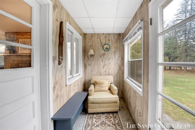 1111 2nd Street, Pentwater, MI 49449