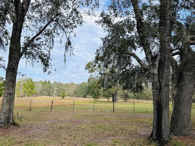 12468 SE 349 HIGHWAY, Old Town, FL 32680