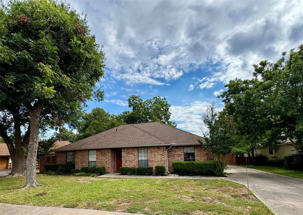 503 Oak Ridge DR, Pflugerville, TX 78660